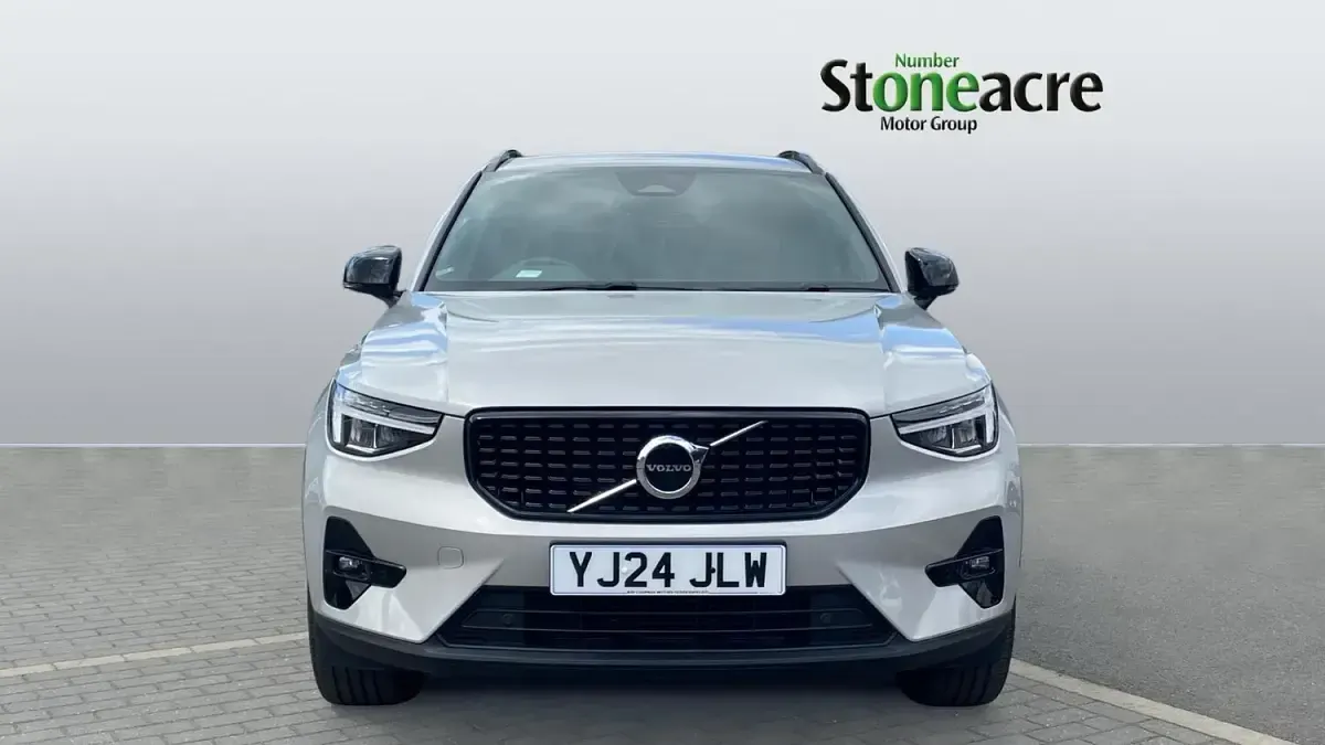 Used Volvo XC40 Plus 2024 Silver SUV