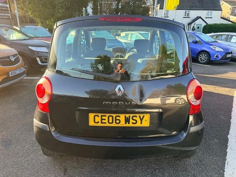 Used Renault Modus Dynamique 98 HP (72 kW) 2006 Black MPV