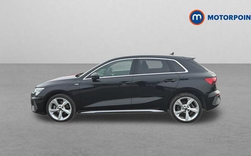 Used Audi A3 Sportback e-tron S-Line 204 HP (150 kW) 2025 Hatchback