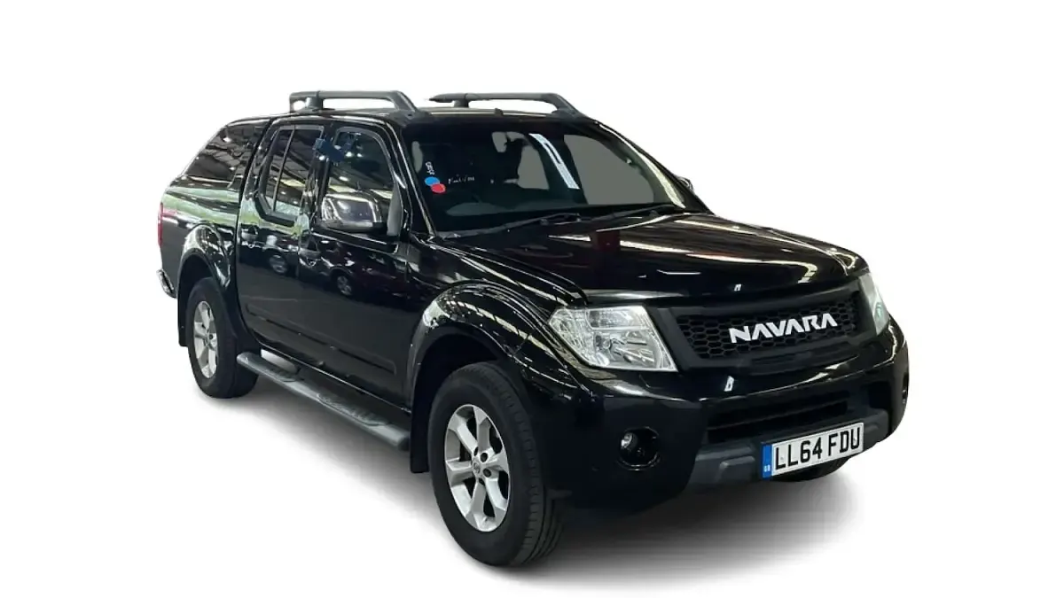 Used Nissan Navara Tekna 2014 Black Pickup