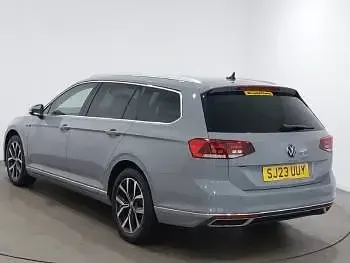 Used VW Passat GTE 218 HP (160 kW) 2023 Grey Estate