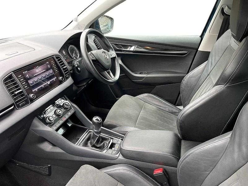 Used Skoda Karoq SE 150 HP (110 kW) 2019 Blue SUV