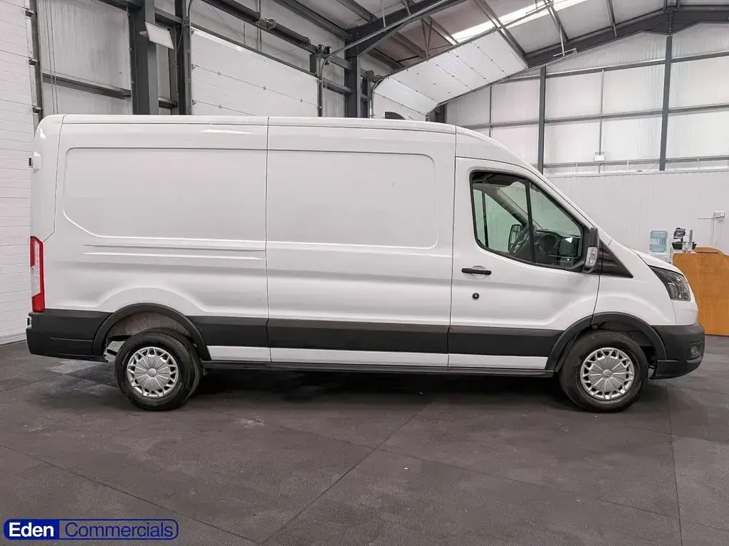 Used Ford Transit S 130 HP (95 kW) 2023 White Van