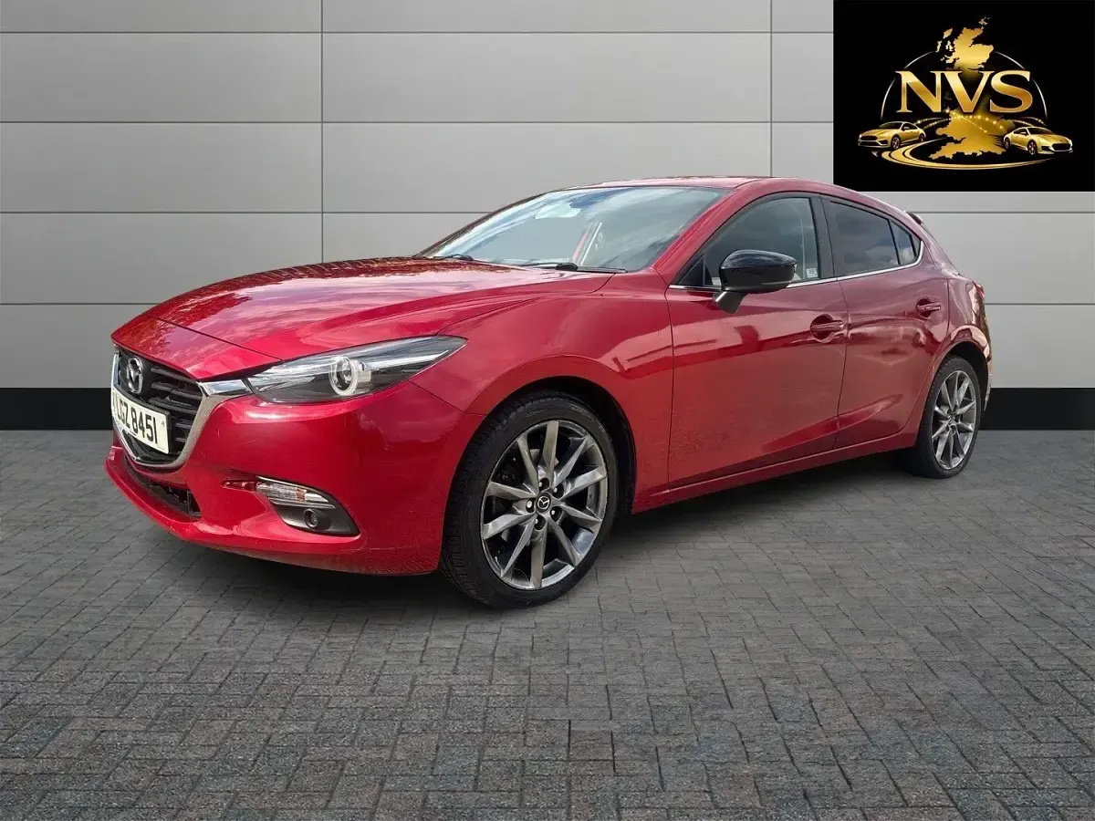 Used Mazda 3 Inclusive 120 HP (88 kW) 2018 Red Hatchback