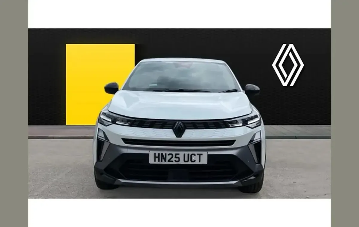 Used Renault Symbioz Techno Esprit Alpine 143 HP (105 kW) 2025 White SUV