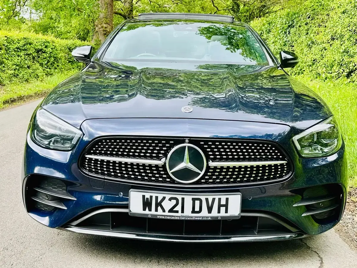 Used Mercedes E400 AMG line 2021 Blue Sedan