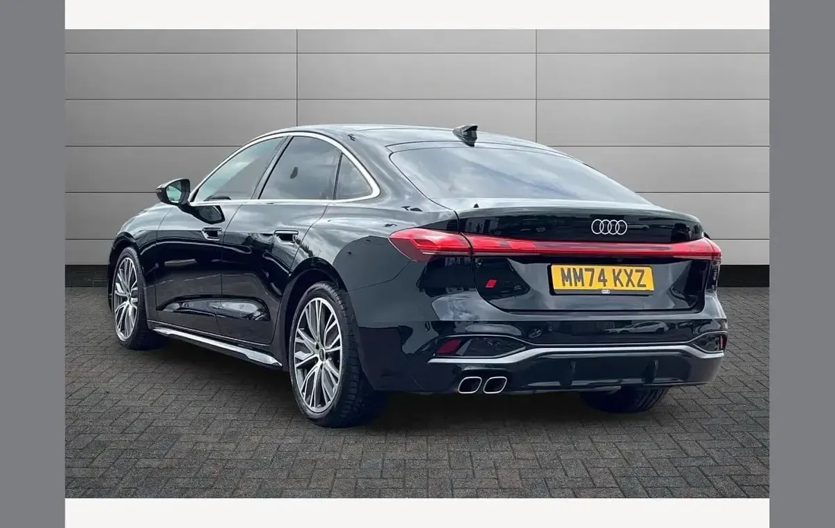 Used Audi A5 Advanced 200 HP (147 kW) 2024 Black Sedan