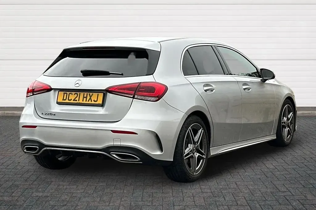Used Mercedes A190 AMG line 190 HP (139 kW) 2021 Silver Hatchback