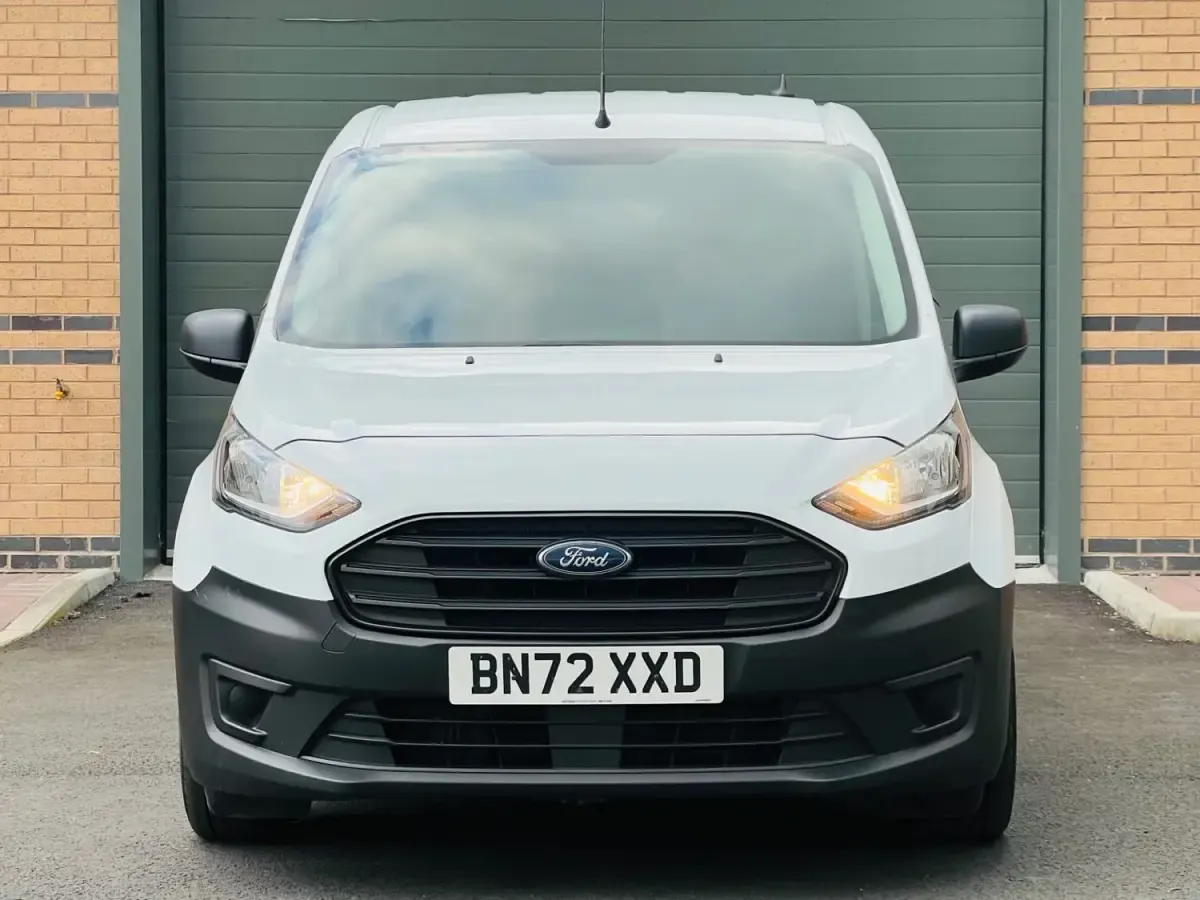 Usado Ford Transit Connect 100 HP (73 kW) 2022 Branco Monovolume