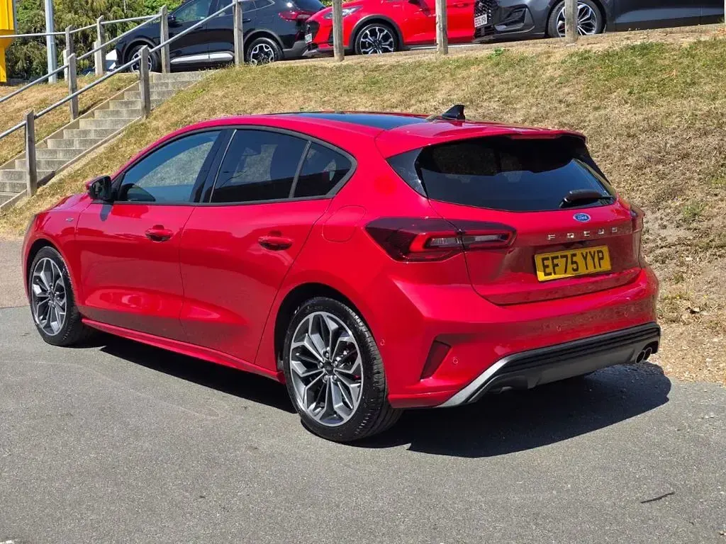 Used Ford Focus ST-Line X 2026 Red Hatchback