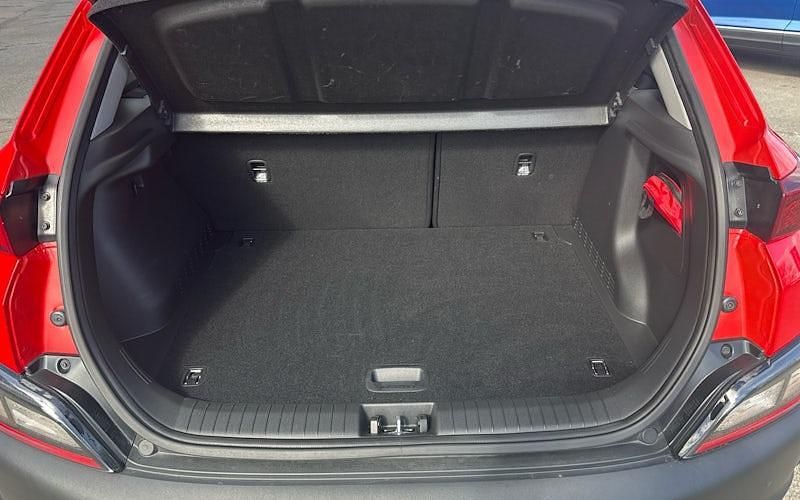 Second-hand Hyundai Kona SE 141 CP (103 kW) 2022 SUV