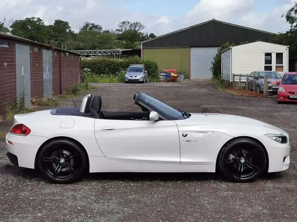Used BMW Z4 M Sport 204 HP (150 kW) 2011 White Cabriolet