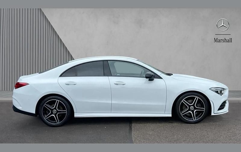 Used Mercedes CLA200 Executive 161 HP (118 kW) 2023 White Coupe