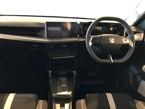 Used Vauxhall Astra S 130 HP (95 kW) 2024 Blue Hatchback