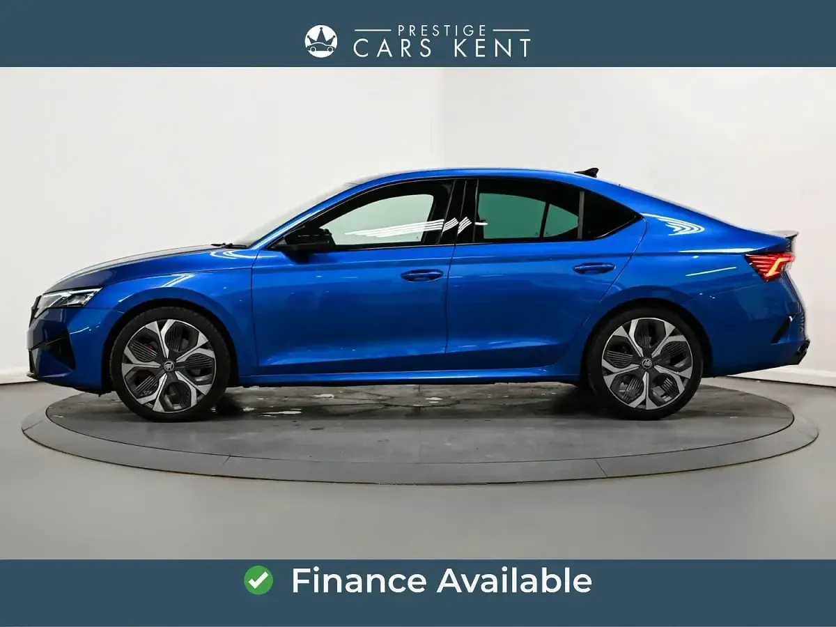 Used Skoda Octavia vRS 265 HP (194 kW) 2025 Blue Hatchback