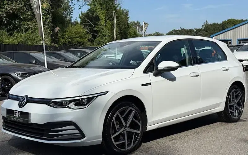 Used VW Golf VII Style 150 HP (110 kW) 2021 White Hatchback