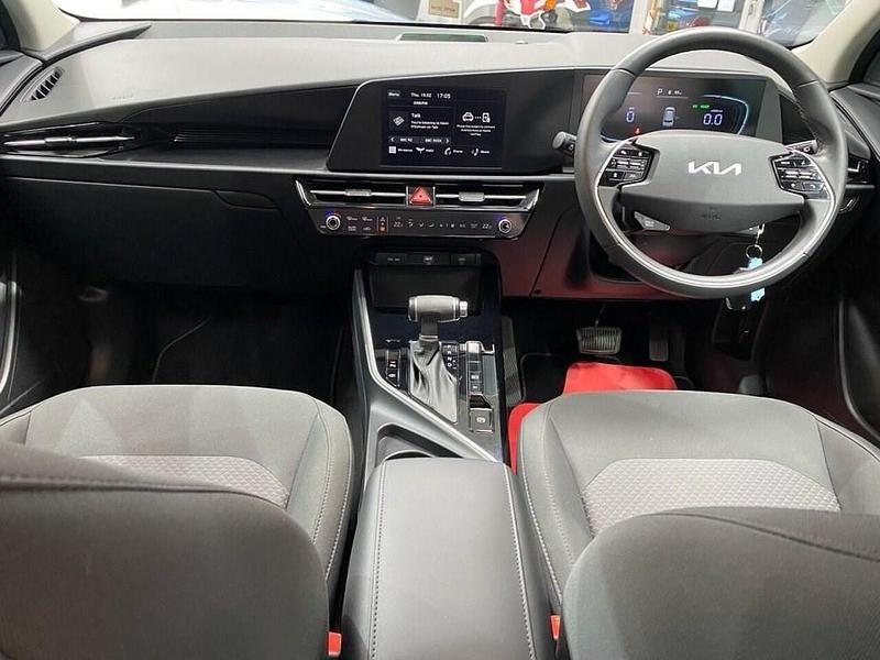 Used Kia Niro 180 HP (132 kW) 2023 Grey SUV