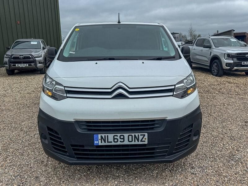 Used Citroën Dispatch 2019 White MPV