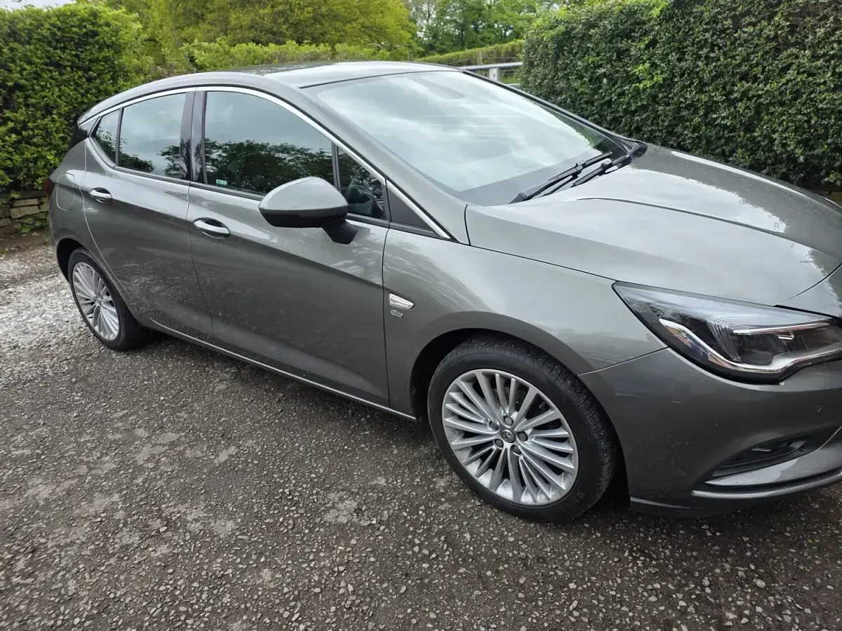 Used Vauxhall Astra Elite 2018 Grey Hatchback
