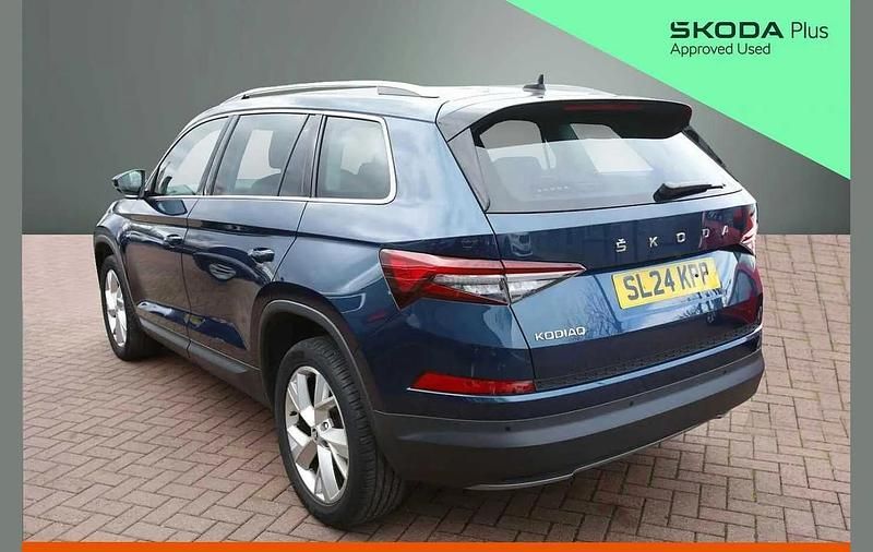 Used Skoda Kodiaq SE L Executive 147 HP (108 kW) 2024 Petrol blue metallic SUV