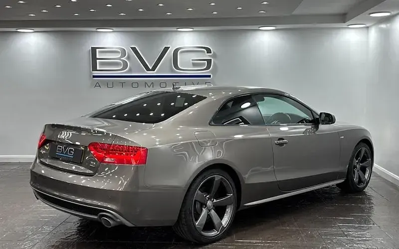 Used Audi A5 Black Edition 245 HP (180 kW) 2013 Grey Coupe
