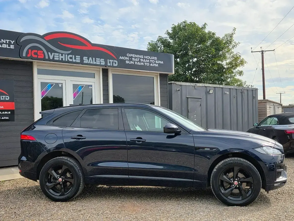 Used Jaguar F-Pace R-Sport 180 HP (132 kW) 2020 Blue SUV