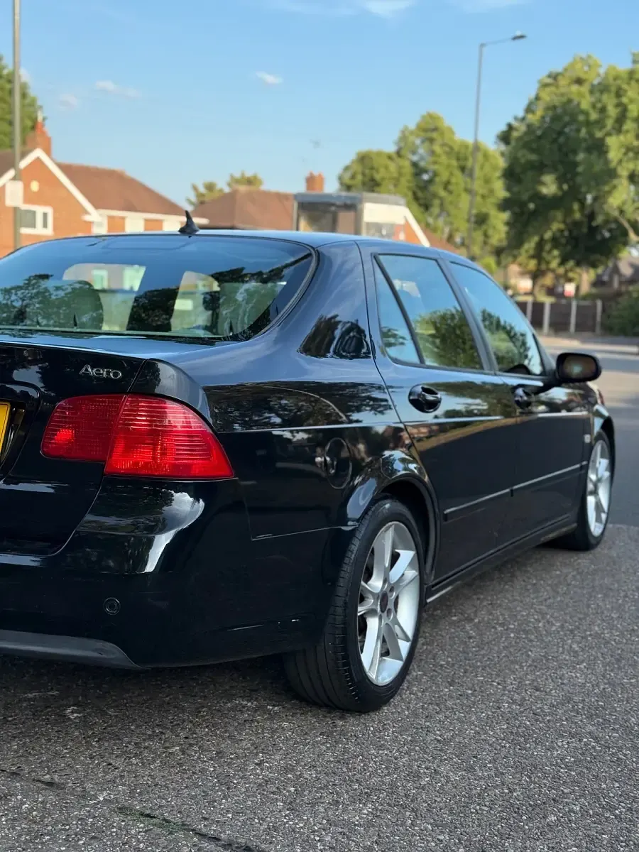 Used Saab 9-5 Aero 256 HP (188 kW) 2005 Black Sedan