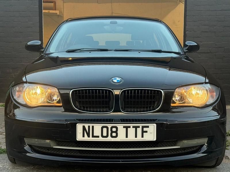 Used BMW 118 Luxury Line 141 HP (103 kW) 2008 Black Hatchback