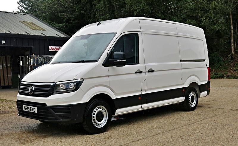 White Used 2019 VW Crafter Trendline Van | £13,795 (Fair price) - Image 1/3