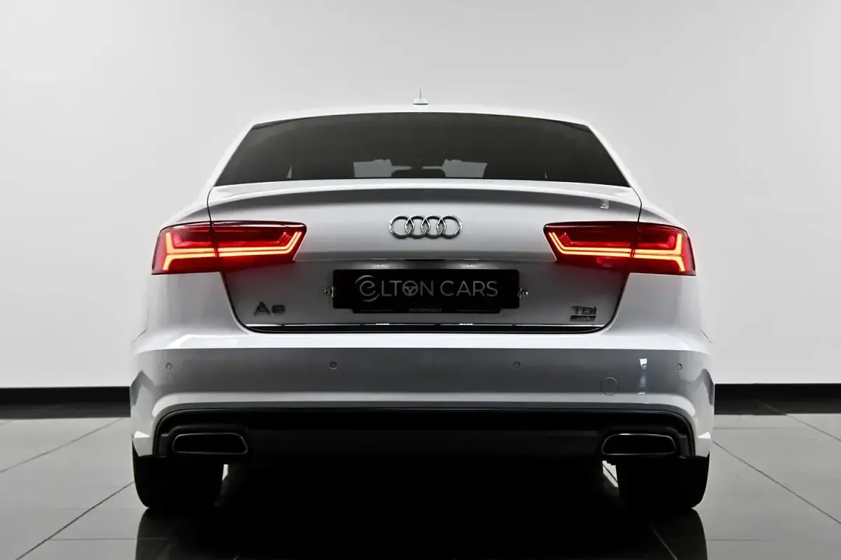 Begagnad Audi A6 S-Line 190 HK (139 kW) 2015 Vit Sedan