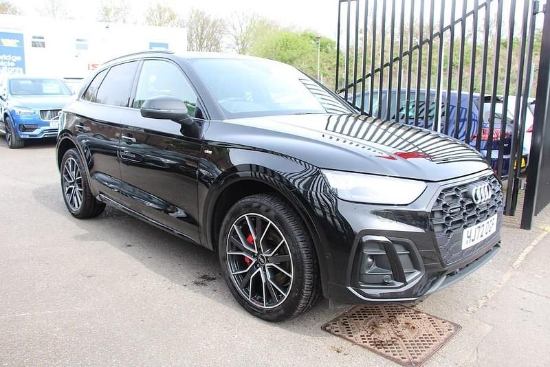 Used Audi Q5 Advanced 265 HP (194 kW) 2022 Black SUV