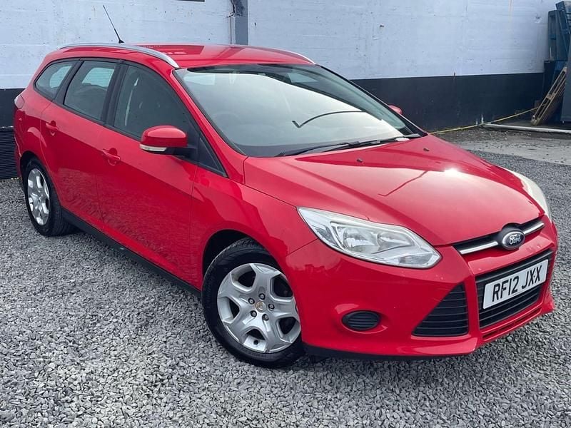 Used Ford Focus 2012 Red Estate