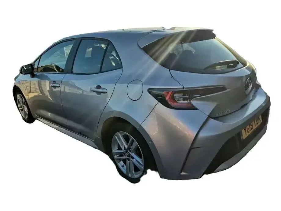 Usado Toyota Corolla 122 HP (89 kW) 2019 Prateado Citadino