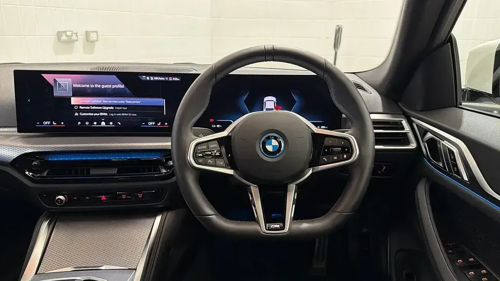 Used BMW i4 M Sport 250 kW (340 HP) 2025 White Sedan