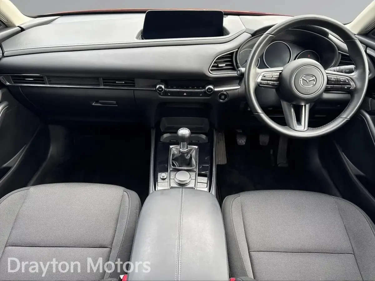 Używany Mazda CX-30 Exclusive-Line 186 KM (136 kW) 2024 Czerwony SUV