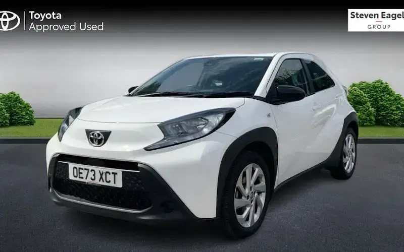Used Toyota Aygo X PURE 72 HP (52 kW) 2025 SUV