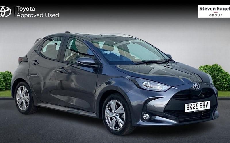 Used 2026 Toyota Yaris Hybrid Hatchback | £20,095 (Good price) - Image 1/4