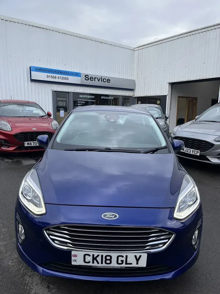 Used Ford Fiesta Zetec 100 HP (73 kW) 2018 Blue Hatchback