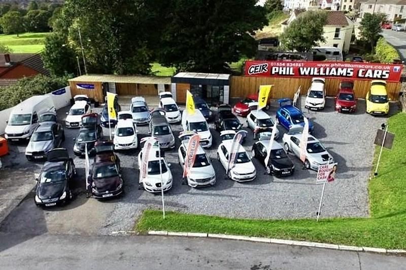 Used Vauxhall Adam S 70 HP (51 kW) 2016 White Hatchback