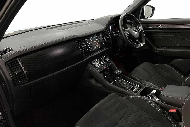 Second-hand Skoda Kodiaq SportLine 110 CP (80 kW) 2023 Negru SUV
