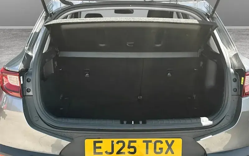 Used Kia Stonic 99 HP (72 kW) 2025 Grey SUV