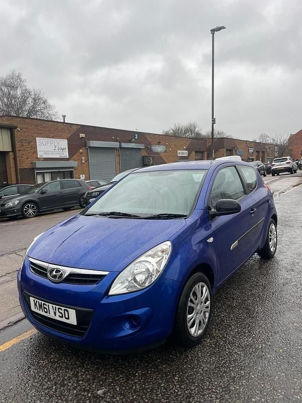 Used Hyundai i20 Classic 2012 Blue Hatchback