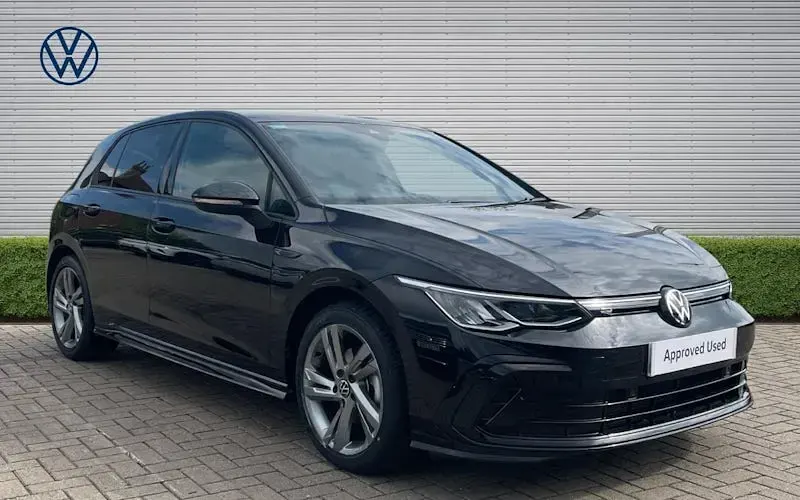 Used VW Golf VIII R-line 150 HP (110 kW) 2023 Hatchback