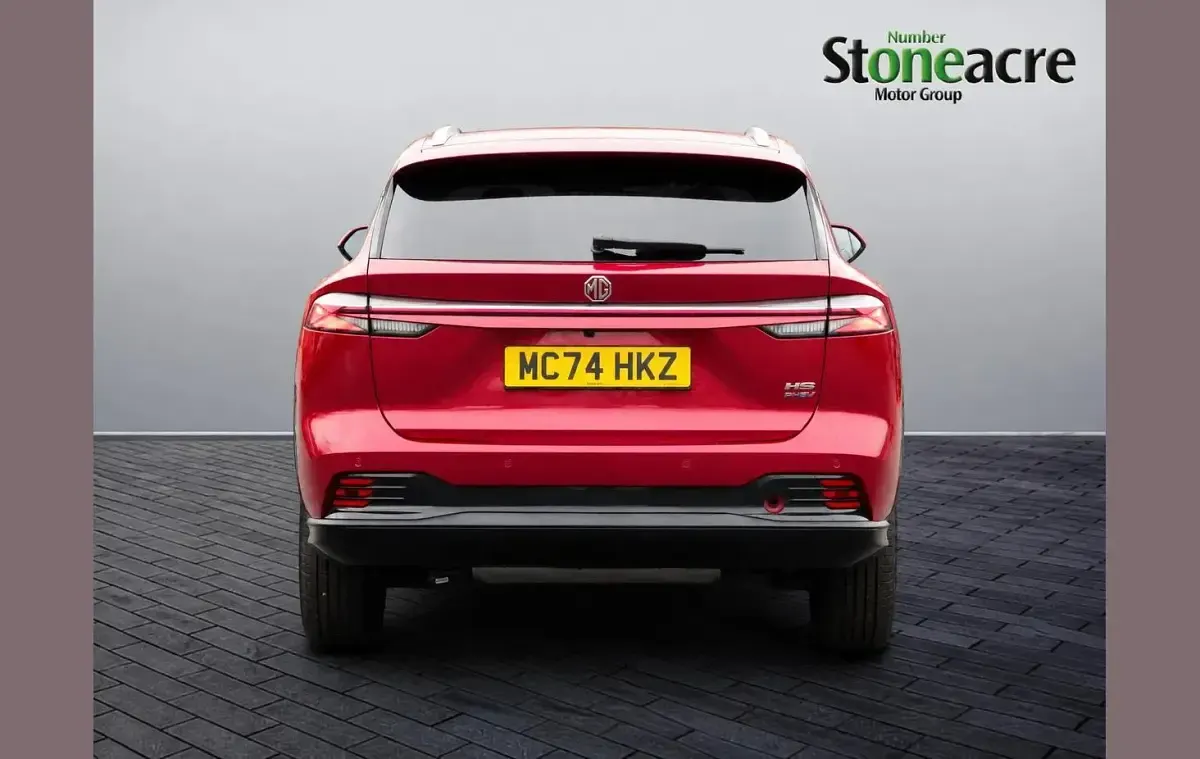Used MG HS Trophy 295 HP (216 kW) 2024 Red SUV
