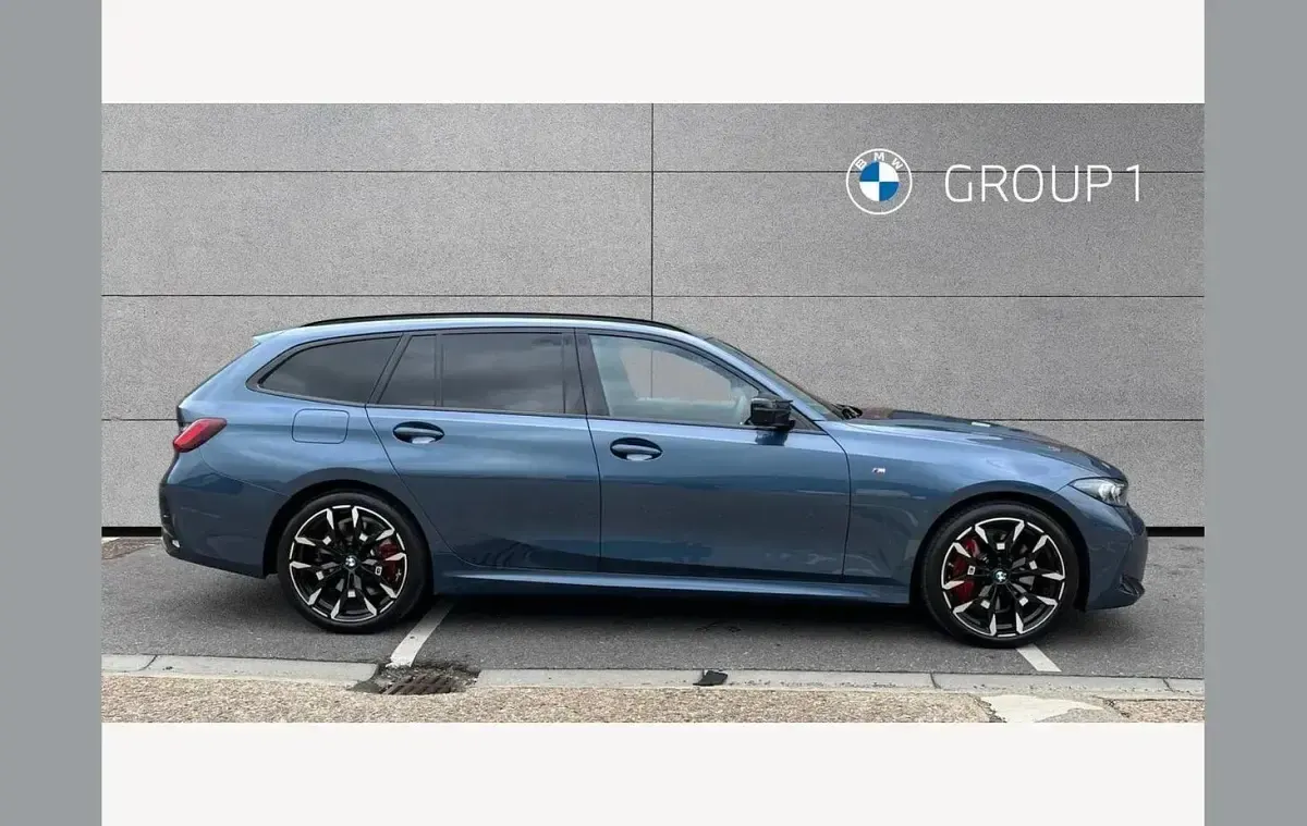 Usado BMW 502 M Sport 386 CV (283 kW) 2026 Azul Familiar