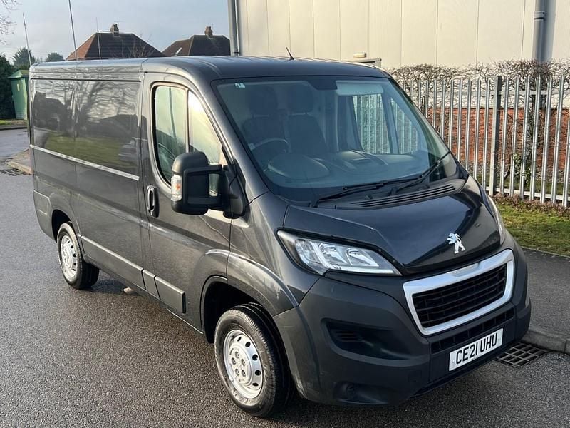 Grey Used 2021 Peugeot Boxer Van | £9,999 (Good price) - Image 1/4