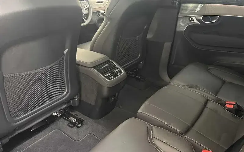 Used Volvo XC90 Ultra 250 HP (183 kW) 2025 Grey SUV