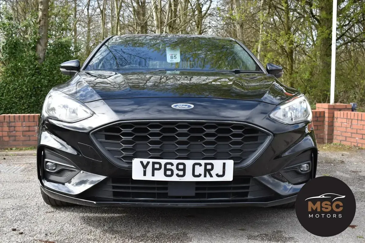 Used Ford Focus ST-Line 125 HP (91 kW) 2019 Black Hatchback