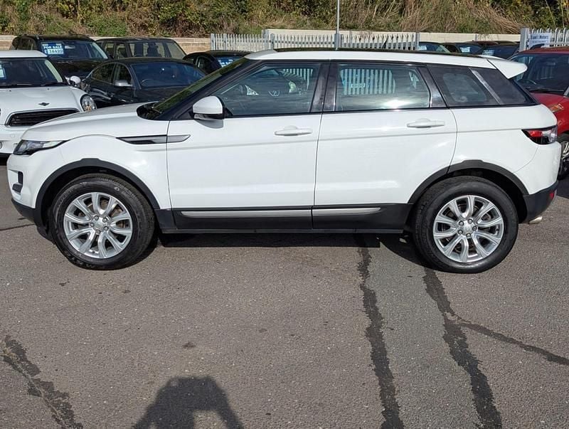 Used Land Rover Range Rover evoque Pure 190 HP (139 kW) 2014 White SUV