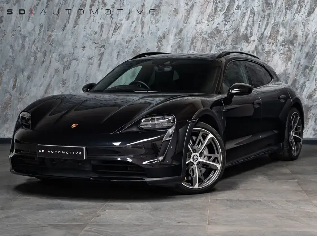 Used Porsche Taycan 4S Cross Turismo Cross Turismo 419 kW (571 HP) 2021 Black Estate